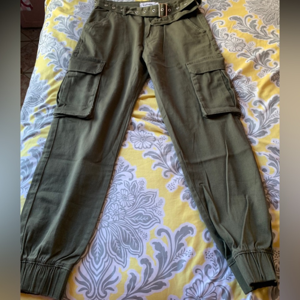 Olive green, belted cargo jogger